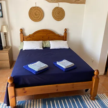 Les Volets Bleus Hébergement de vacances