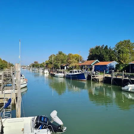 Hébergement de vacances Les Volets Bleus *