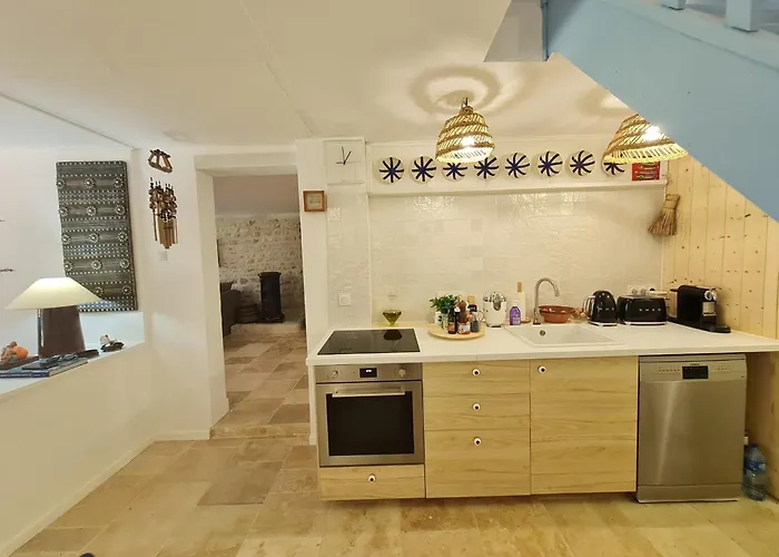 Les Volets Bleus Сasa de vacaciones Brie-sous-Mortagne