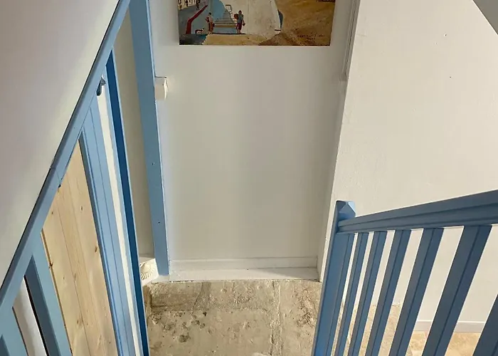 Les Volets Bleus Сasa de vacaciones *